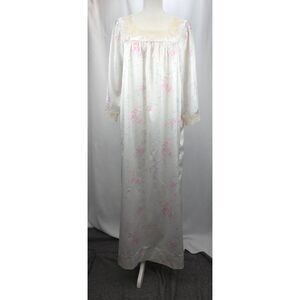 Vintage Silky Feel Nylon & Lace Floral Givenchy Intimite Paris Long Nightgown MD